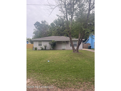 Well - Maintain 3 bedroom 1.5 bath home located in Gautier , MS - photo 1