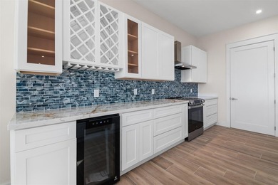 Brand-New Waterfront Home - Completed and Move-In Ready. This - photo 15