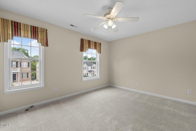 Beautifully maintained and extensively updated 2-bedroom, 2 - photo 20