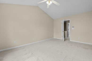 Beautifully maintained and extensively updated 2-bedroom, 2 - photo 27