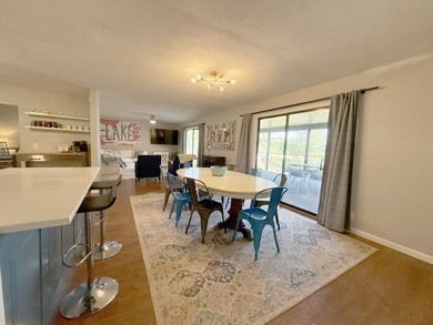 Lake Front!!! Turnkey House - Sold furnished with everything - photo 8