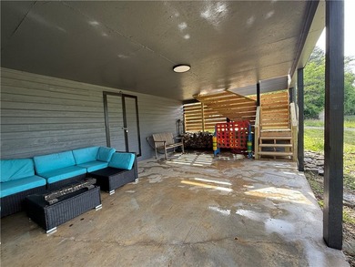 Lake Front!!! Turnkey House - Sold furnished with everything - photo 10