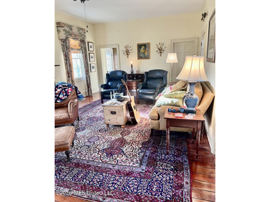STEP INTO A PIECE OF NATCHEZ HISTORY WITH THE BREATHTAKING OAK - photo 36