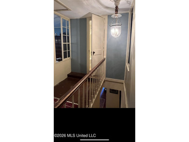 STEP INTO A PIECE OF NATCHEZ HISTORY WITH THE BREATHTAKING OAK - photo 44