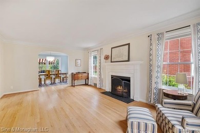 Discover the perfect blend of comfort, convenience, and walkable - photo 10