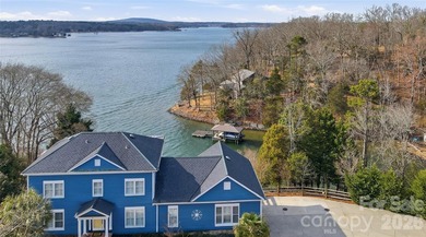 Escape the ordinary. Embrace the lake. This Charleston-inspired - photo 4