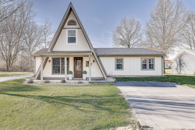 Heritage Lake Home For Sale in Fillmore Indiana