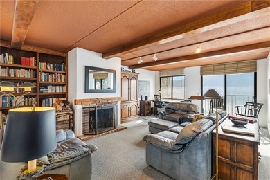 Enjoy the sunrises on the spacious balcony with million dollar - photo 16