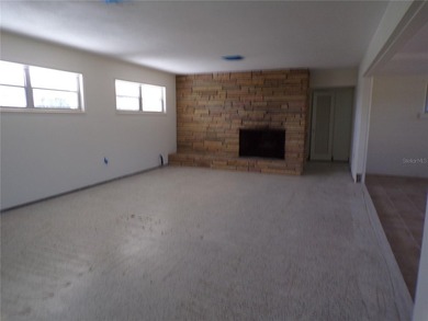 Rare opportunity to own one of Venice's coveted Gulf front - photo 21