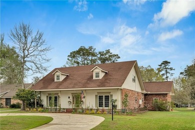 Lake Pontchartrain Home For Sale in Mandeville Louisiana