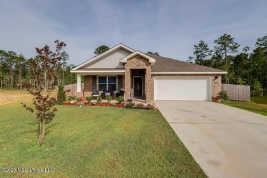 Built in 2024 this house is like New great floor plan large - photo 2