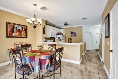 True 3-br move-in ready, well-maintained townhome with tile - photo 6