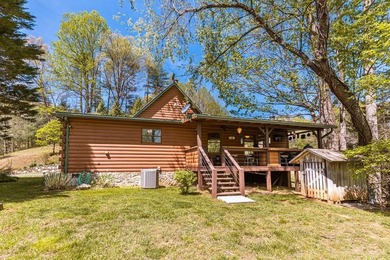 Set on 27.4 acres of rolling pasture and mountain-view land, 440 - photo 9