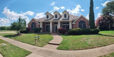 (private lake, pond, creek) Home For Sale in Plano Texas