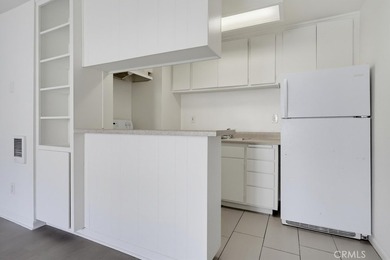 Don't miss this ground level studio condo with inside view of - photo 4