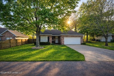 Beautifully updated 3 bedroom, 2 bathroom home offering - photo 1