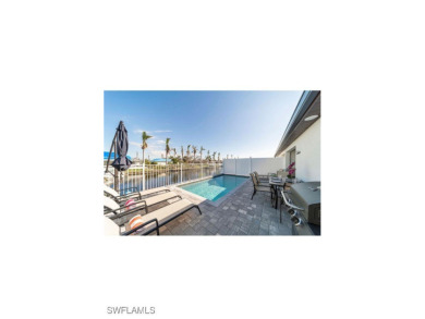 Gorgeous duplex on a Gulf Access canal! 6 bedrooms, 4 full - photo 13