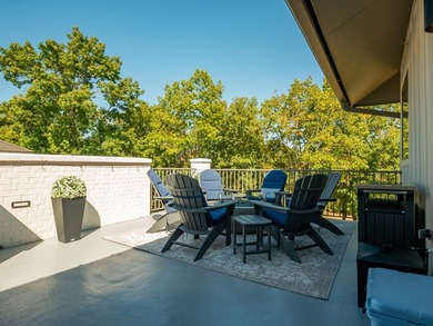 Enjoy resort-style living in this beautiful golf course - photo 20