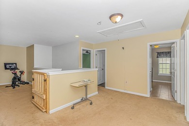Welcome to the gated community of Rivers Edge Plantation, where - photo 21