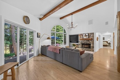 Timeless mountain lodge coupled with new mountain modern - photo 21