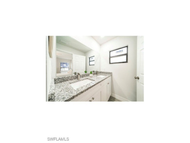 Gorgeous duplex on a Gulf Access canal! 6 bedrooms, 4 full - photo 23