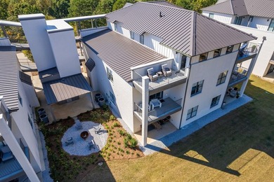 Enjoy resort-style living in this beautiful golf course - photo 27