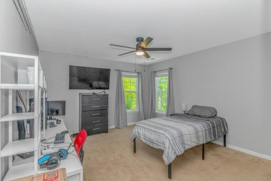 Welcome to the gated community of Rivers Edge Plantation, where - photo 30