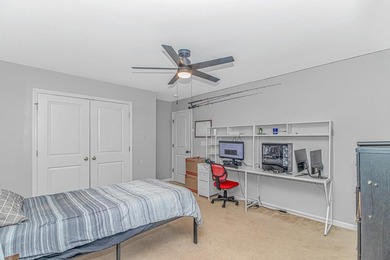 Welcome to the gated community of Rivers Edge Plantation, where - photo 31