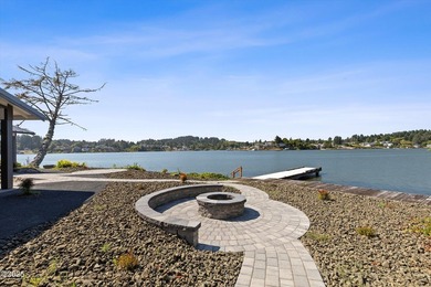 Lakefront home at the Oregon Coast, this single level this home - photo 36