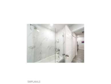 Gorgeous duplex on a Gulf Access canal! 6 bedrooms, 4 full - photo 38