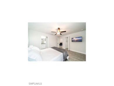Gorgeous duplex on a Gulf Access canal! 6 bedrooms, 4 full - photo 41