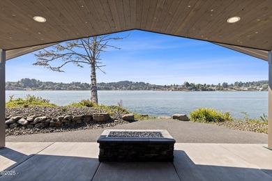 Lakefront home at the Oregon Coast, this single level this home - photo 42