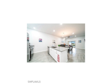 Gorgeous duplex on a Gulf Access canal! 6 bedrooms, 4 full - photo 44