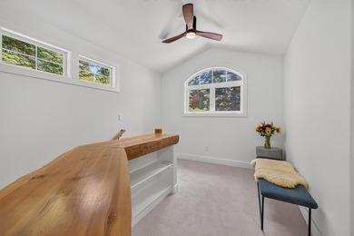 Timeless mountain lodge coupled with new mountain modern - photo 48