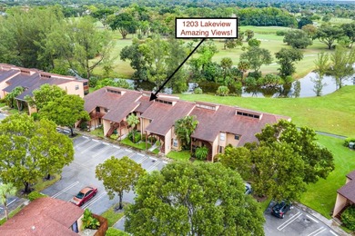 (private lake, pond, creek) Condo For Sale in Royal Palm Beach Florida