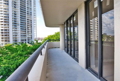 Beautifully renovated 2-bedroom, 2-bath corner residence on the - photo 19