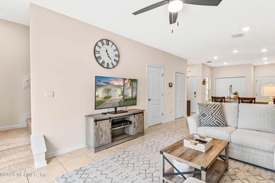 Calling all first-time buyers, roommates, downsizers, and - photo 24