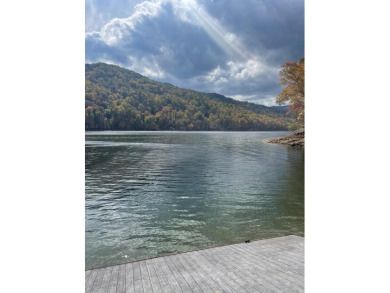 Lake Nantahala Lot For Sale in Topton North Carolina