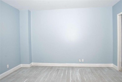 Beautifully renovated 2-bedroom, 2-bath corner residence on the - photo 31