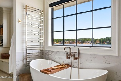 Just minutes from Pinehurst's world-renowned golf, dining, and - photo 32