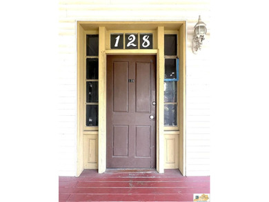 Looking for that perfect blend of peaceful country living with - photo 7