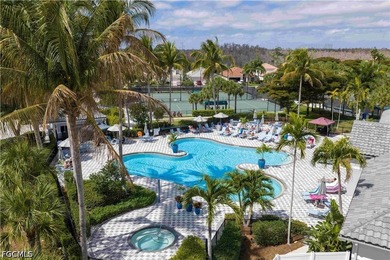 Enjoy the Florida lifestyle in this 3 Bedroom, 2 Bathroom pool - photo 39
