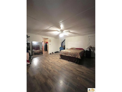 Looking for that perfect blend of peaceful country living with - photo 10