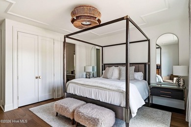Just minutes from Pinehurst's world-renowned golf, dining, and - photo 43