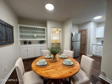 Your chance to add to your investment portfolio! This Duplex is - photo 8