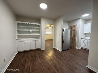 Your chance to add to your investment portfolio! This Duplex is - photo 9
