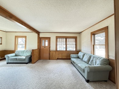 Looking for a versatile Ortonville home that blends comfort - photo 7