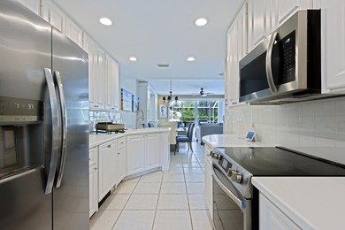 Welcome to Cataline Lakes! Single family attached with 3 - photo 9