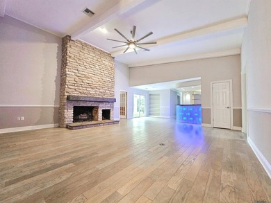 Completely updated on a Double Lot featuring an all new Kitchen - photo 11