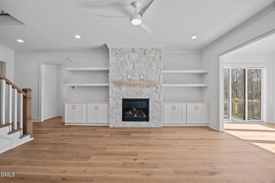 NEW BUILDER INCENTIVES FOR BUYERS. Offered for Closing costs for - photo 8